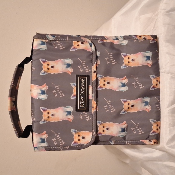 Betsey Johnson Handbags - Betsey Johnson Corgi Insulated Travel Lunchbag